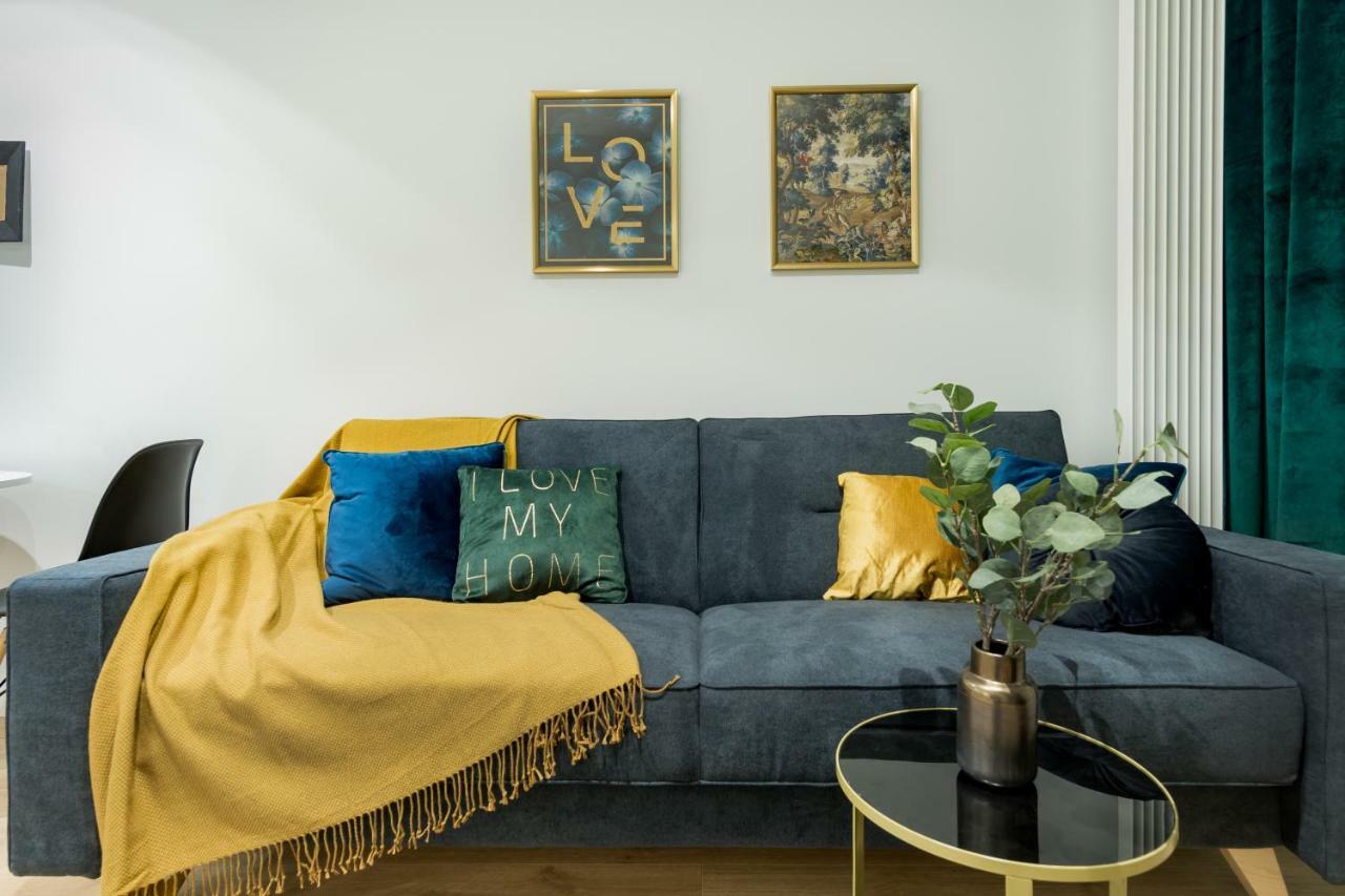 Mennica Residence Chic Apartment Варшава Екстериор снимка
